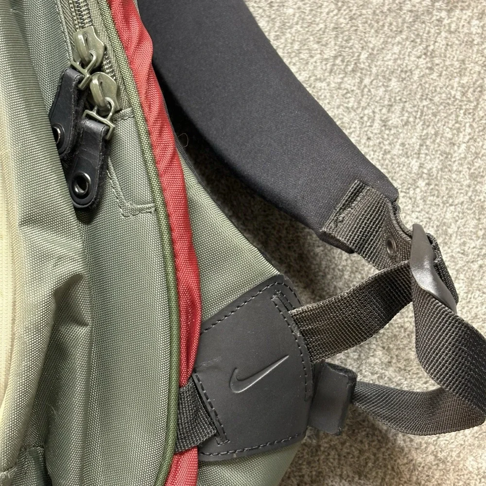 VTG Nike T90 Backpack Soccer Ball Carrier Gorpcore Utility Center Strap Rare
